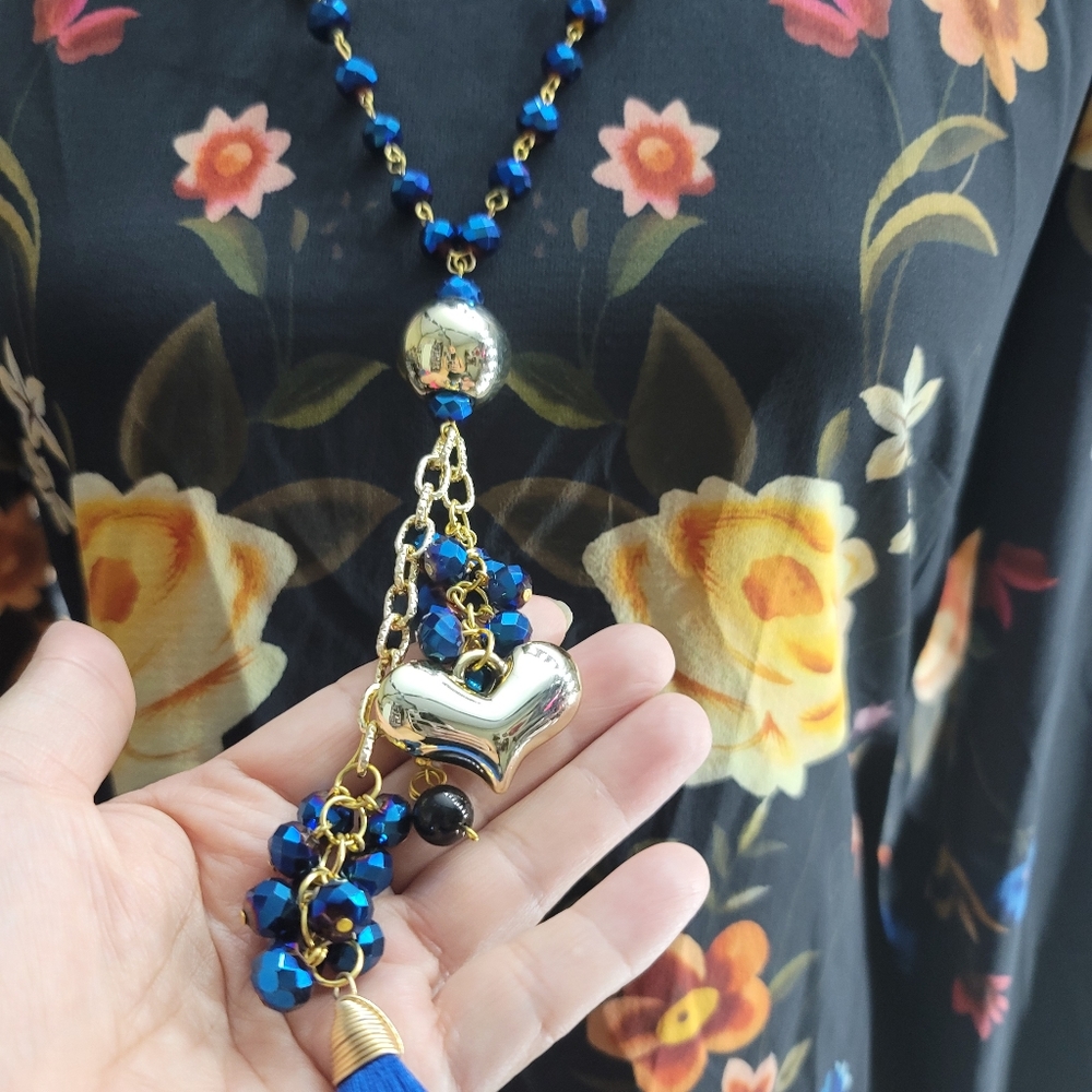 Dress and Necklace set - Picture 3 of 4